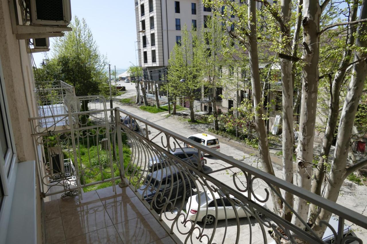 Apartments Na Beregu Сухум Экстерьер фото